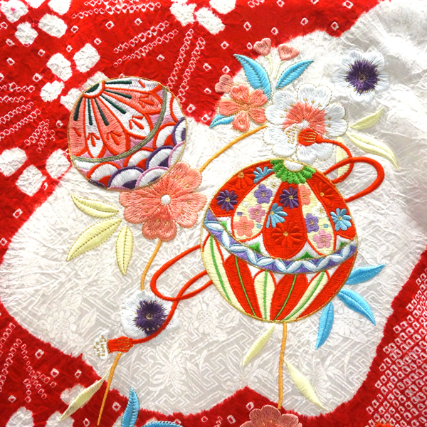 お宮参り 女の子産着 赤色 正絹 絞り 着物 初着 のしめ 手毬［121,000円］ 枚目