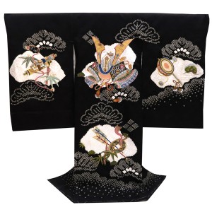 絞り 刺繍 産着 男の子 黒 お宮参り 兜 矢羽 松 初着 のしめ 着物 祝い着［69,300円］