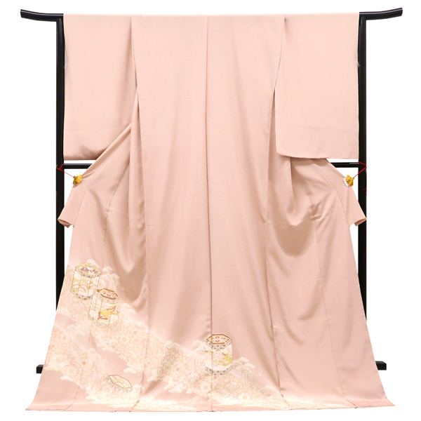 吉澤の友禅 色留袖 正絹 貝桶 鶴 花七宝 松竹梅 サーモンピンク 宍色［218,000円］ 枚目