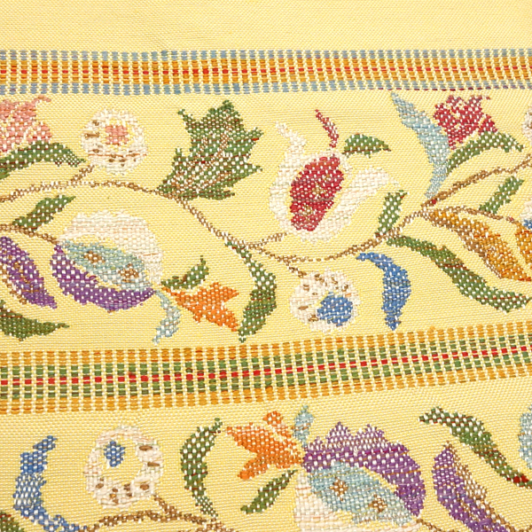 帯屋捨松 八寸名古屋帯 西陣織 絹 草花段文 横段 唐花 更紗 黄色［121,000円］ 枚目