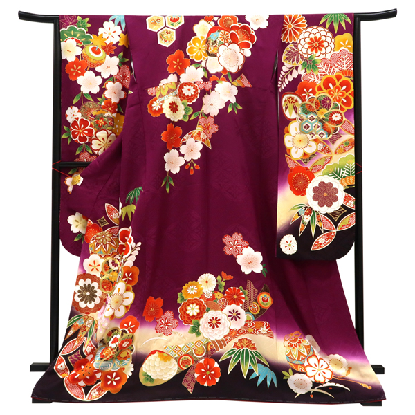 仕立て上がり 振袖 正絹 松竹梅 桜 菊 毬 七宝 紫［110,000円］ 枚目