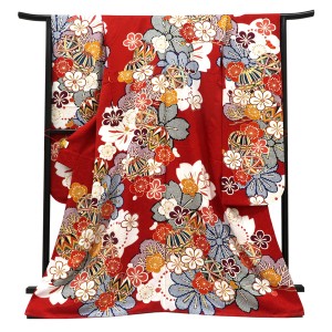 仕立て上がり 振袖 正絹 桜 菊 梅 毬 匹田 赤［121,000円］