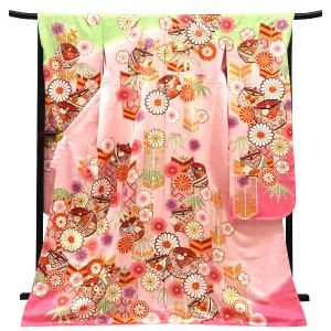 仕立て上がり 振袖 正絹 菊 桜  糸車 矢羽根 笹 ピンク［99,000円］
