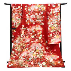仕立て上がり 振袖 正絹 雲取り 流水 貝桶 四季花 赤［121,000円］