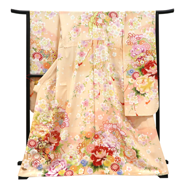 仕立て上がり 振袖 正絹 毬 檜扇 御所車 桜 牡丹 菊 ピーチ色［110,000円］ 枚目