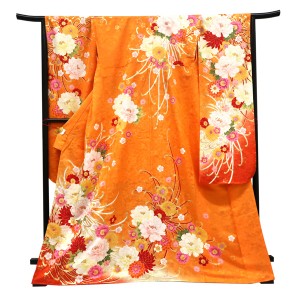 仕立て上がり 振袖 正絹 乱菊 牡丹 桜 菊 オレンジ［99,000円］