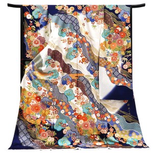 桂由美 関芳 振袖 正絹 道長取り 四季花 白紺［187,000円］