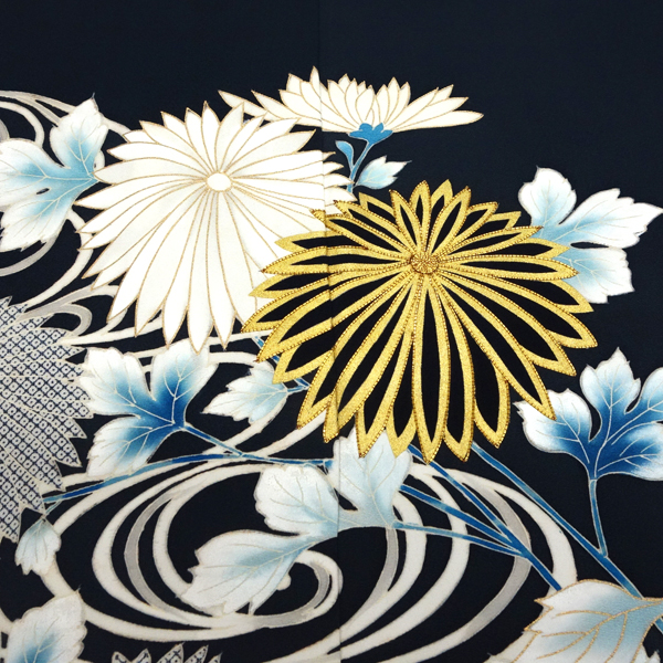 吉川染匠 訪問着 正絹 手描き京友禅 流水 観世水 菊 紺色［242,000円］ 枚目