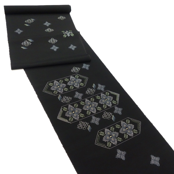 首里織 花織 名古屋帯 てぃ花工房 神谷恵子 黒 正絹 帯 九寸帯 カジュアル 沖縄県伝統工芸品［418,000円］ 枚目