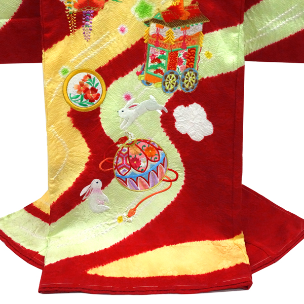 お宮参り 女の子産着 赤色 正絹 刺繍 絞り 着物 初着 のしめ 女 宮参り 毬 牡丹 鉾 うさぎ 赤ちゃん 女児［121,000円］ 枚目