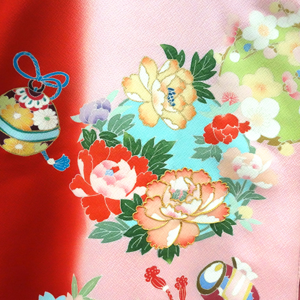 手描友禅 女の子産着  赤 ピンク お宮参り 正絹 着物 牡丹 花の丸［132,000円］ 枚目