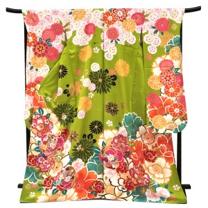 仕立て上がり 振袖 古典柄 黄緑 桜 菊 梅 四季花 正絹 成人式 卒業式 絹［110,000円］