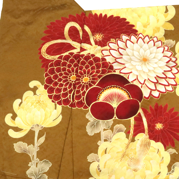 九重×中村里砂ブランド 振袖 古典柄 菊 万寿菊 饅頭菊 薄茶色 正絹 成人式［143,000円］ 枚目
