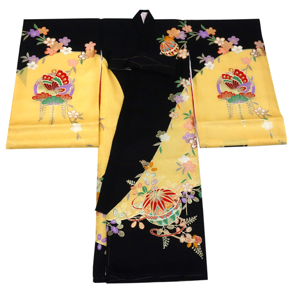 お宮参り 女の子産着 黒 正絹 初着 毬 桜 蝶［55,000円］ 枚目