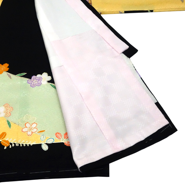 お宮参り 女の子産着 黒 正絹 初着 毬 桜 蝶［55,000円］ 枚目
