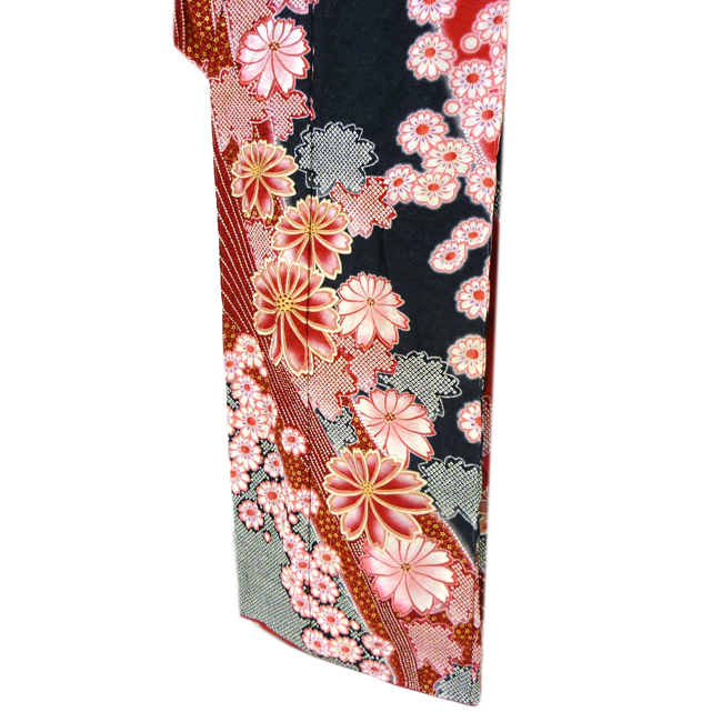 十日町 滝泰 おぼろ染振袖 菊 赤色［158,000円］ 枚目
